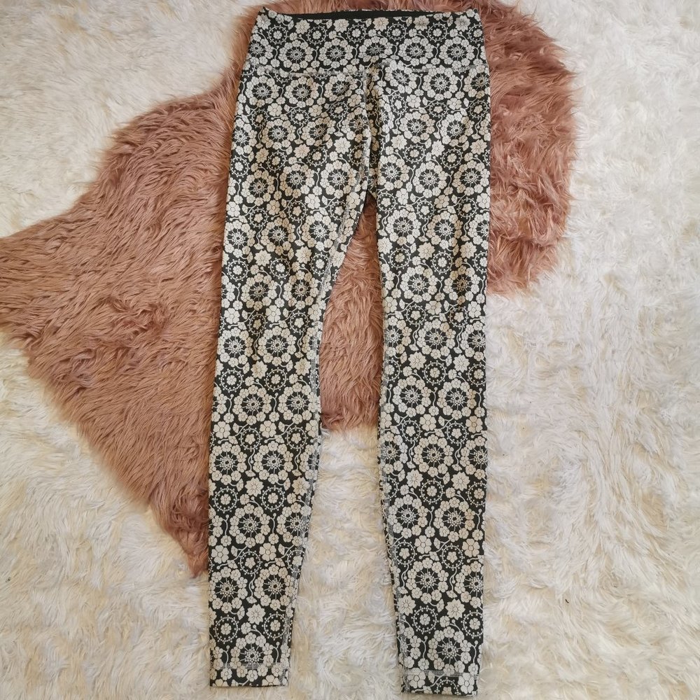 Lululemon Wunder Under Low Rise Twiggy Floral Sz 6